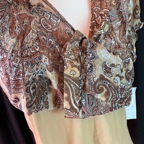 Separates brown paisly sheer shirt with tank size XL - Picture 4 of 8